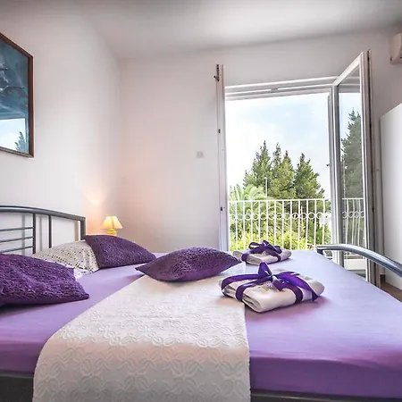 Apartments-room Srijemsi * Mlini