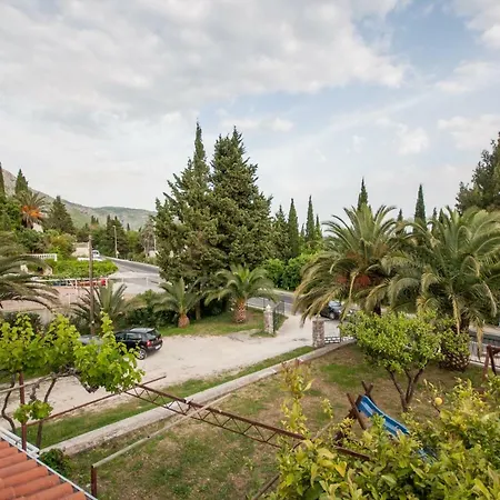 Apartments-room Srijemsi * Mlini