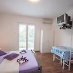 Apartments-room Srijemsi *