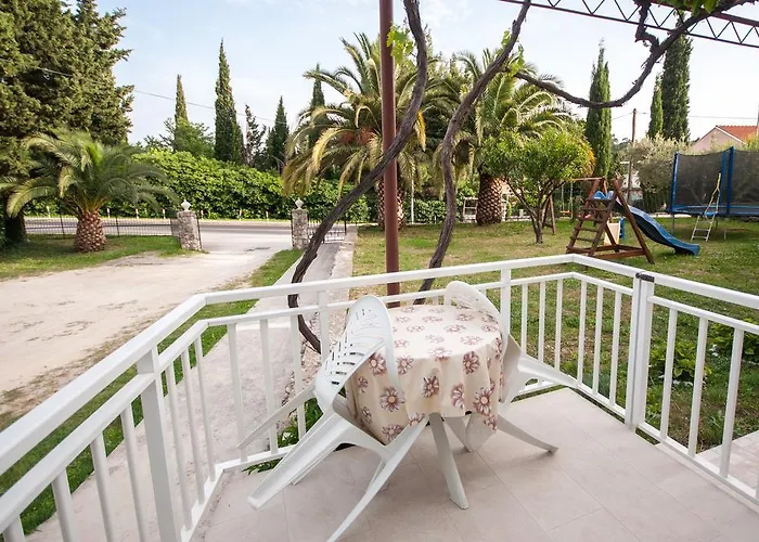 アパート Apartments-room Srijemsi